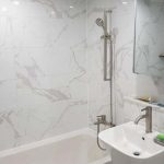 영천 아파트 인테리어 업체 에서 시공한 리모델링중 욕실 모습