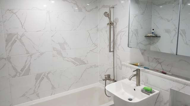 영천 아파트 인테리어 업체 에서 시공한 리모델링중 욕실 모습